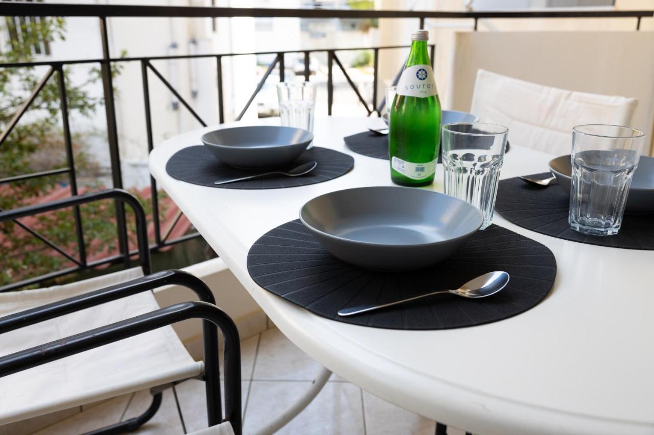 Spacious Apartment Close To The Sea And The City Center Афины Экстерьер фото